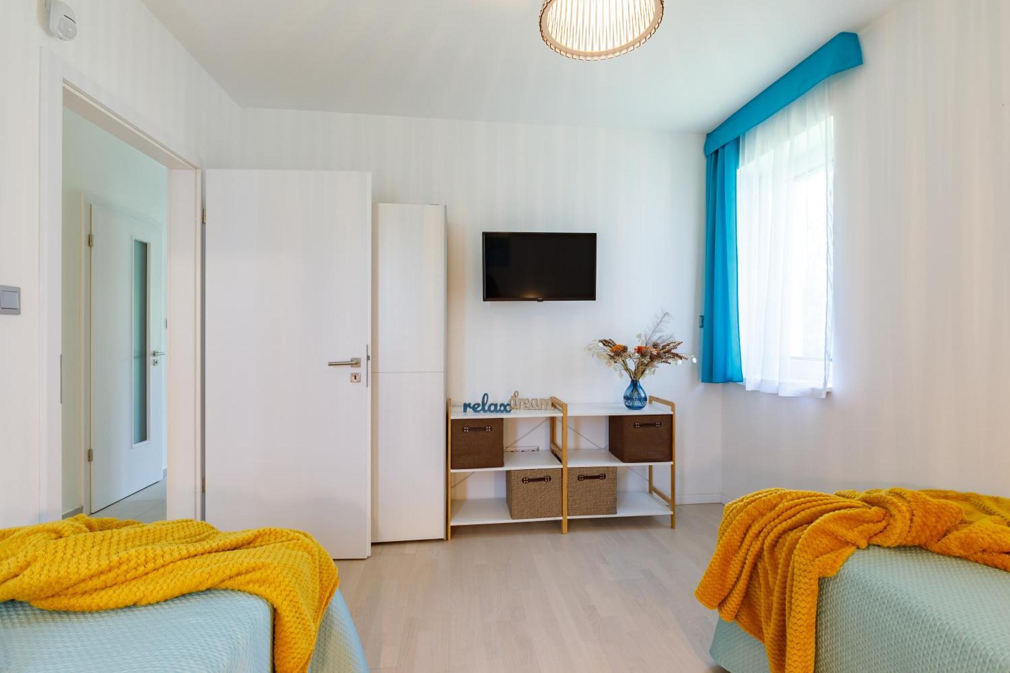 Blue4 Apartment Балатонфюзфе Екстер'єр фото