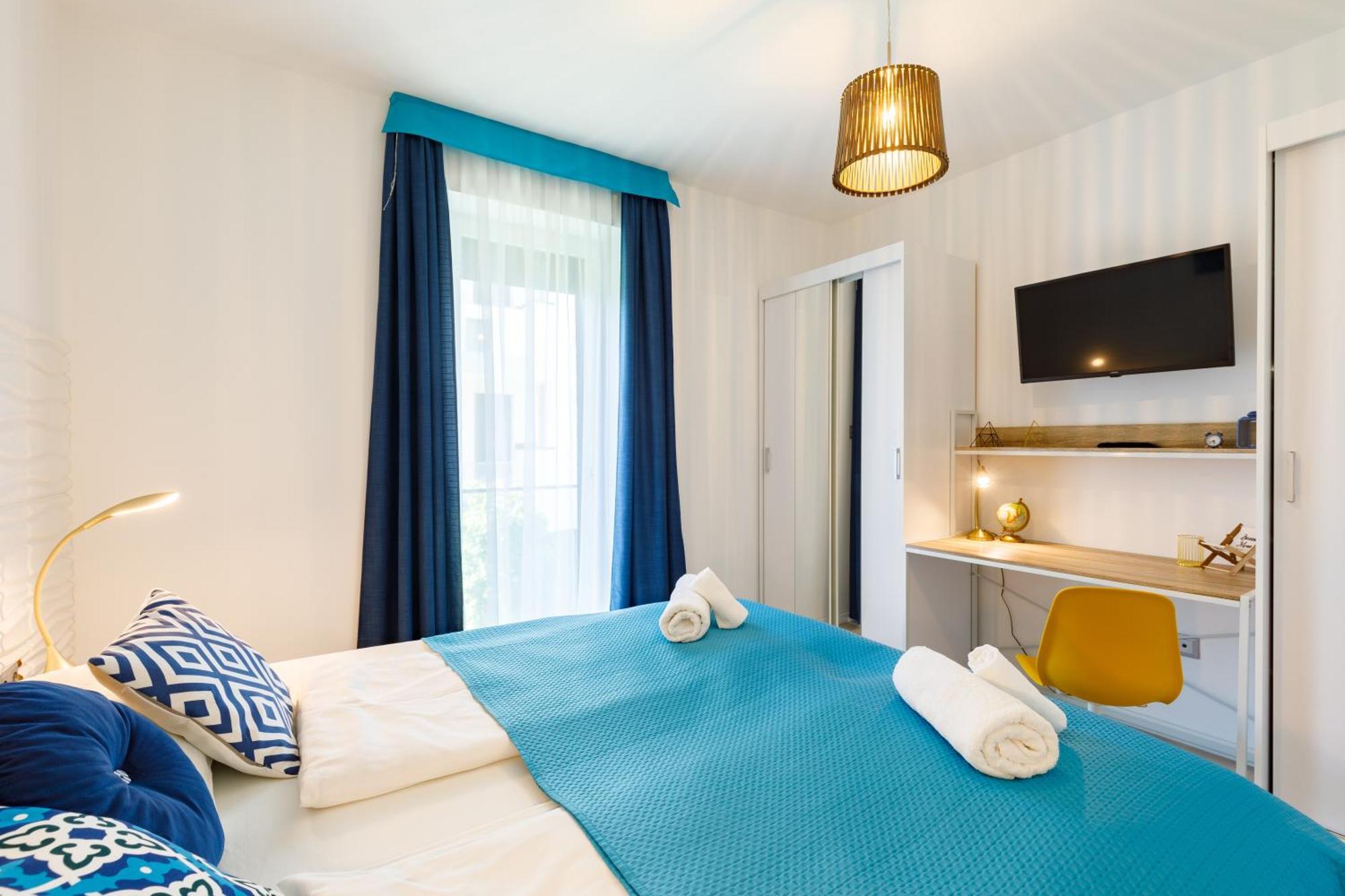 Blue4 Apartment Балатонфюзфе Екстер'єр фото